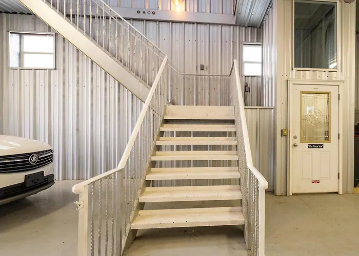 Airplane Hangar Loft - Coolest In Worth