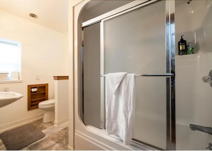 Holiday home Airplane Hangar Loft - Coolest In Worth