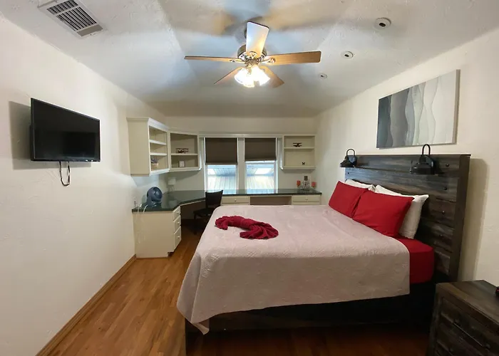 Airplane Hangar Loft - Coolest In Worth